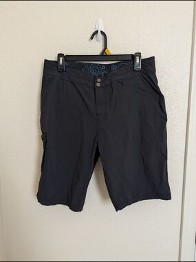 Novara Cycling Shorts Women's M Black Mountain Biking Trail Cargo Nylon Lined